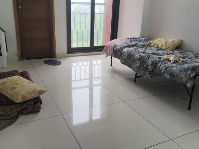 3 BHK Apartment in Vaishno Devi Circle for rent Ahmedabad. The reference number is 20780419