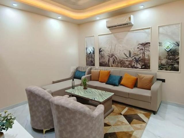 3 BHK Apartment in Vaishno Devi Circle for rent Ahmedabad. The reference number is 20881624
