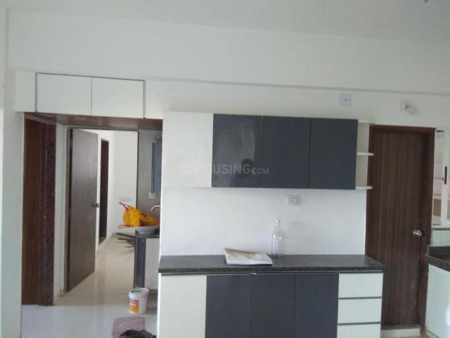 3 BHK Apartment in Vaishno Devi Circle for rent Ahmedabad. The reference number is 20905477