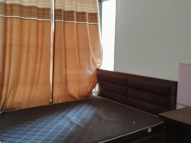 3 BHK Apartment in Vaishno Devi Circle for rent Ahmedabad. The reference number is 20011273