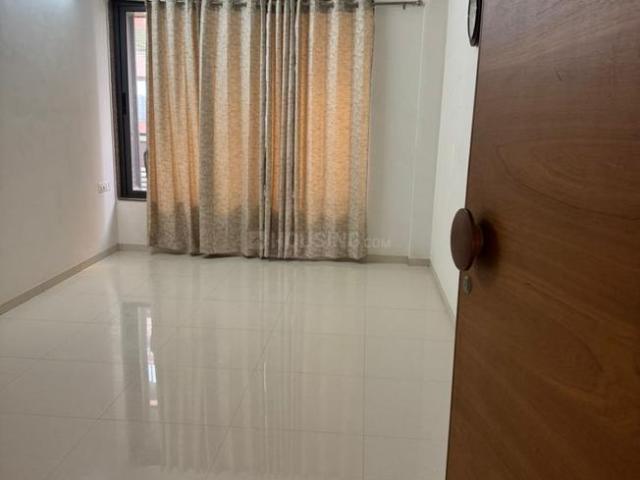 3 BHK Apartment in Vaishno Devi Circle for rent Ahmedabad. The reference number is 20085024