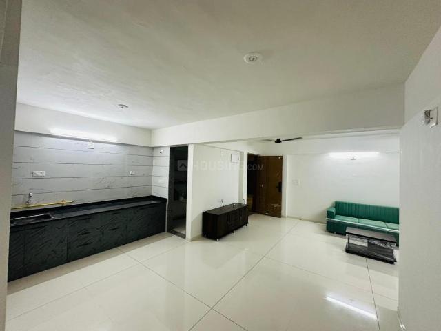 3 BHK Apartment in Vaishno Devi Circle for rent Ahmedabad. The reference number is 20142332