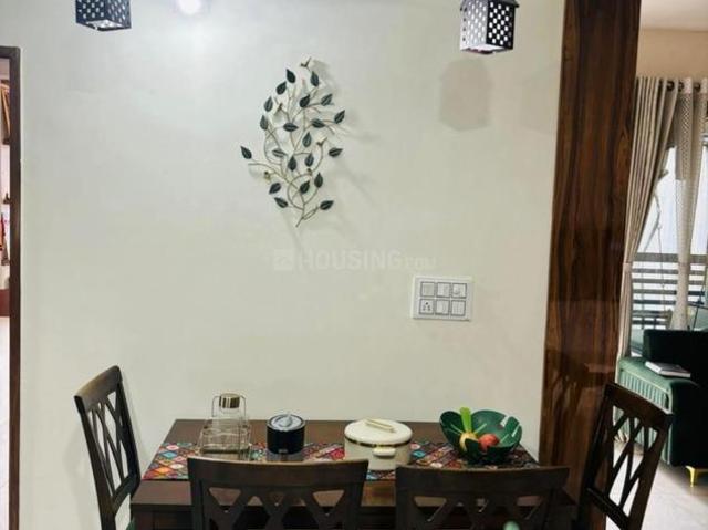 3 BHK Apartment in Vaishno Devi Circle for rent Ahmedabad. The reference number is 20204536