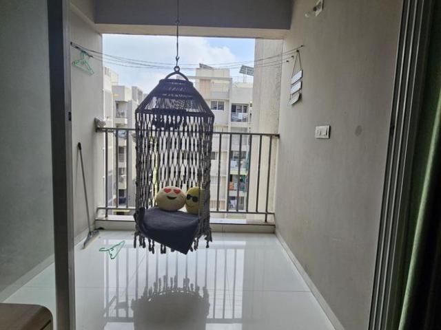 3 BHK Apartment in Vaishno Devi Circle for rent Ahmedabad. The reference number is 20243793