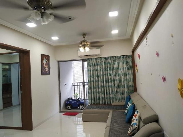 3 BHK Apartment in Vaishno Devi Circle for rent Ahmedabad. The reference number is 20259498