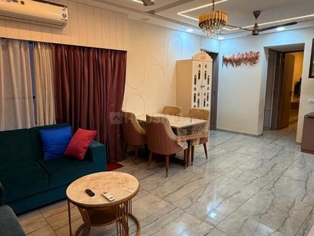 3 BHK Apartment in Vaishno Devi Circle for rent Ahmedabad. The reference number is 20394840