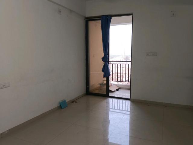3 BHK Apartment in Vaishno Devi Circle for resale Ahmedabad. The reference number is 12242075