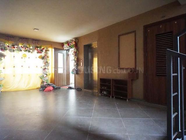 3 BHK Apartment in Vaishno Devi Circle for resale Ahmedabad. The reference number is 13097132