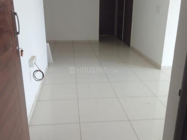 3 BHK Apartment in Vaishno Devi Circle for resale Ahmedabad. The reference number is 14997838