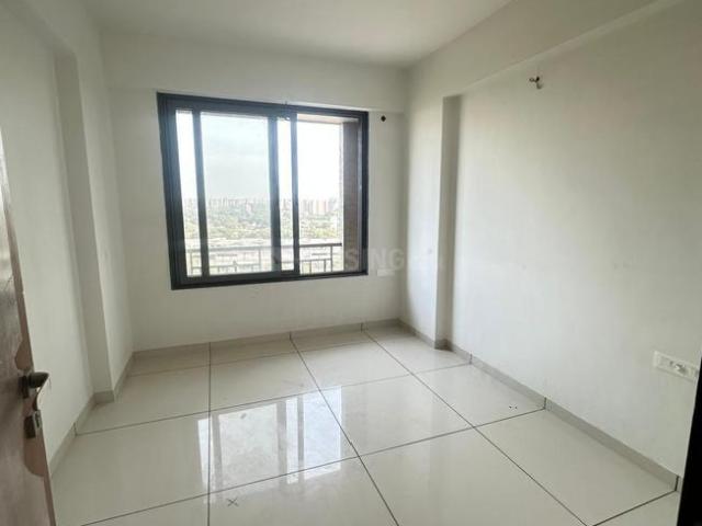 3 BHK Apartment in Vaishno Devi Circle for resale Ahmedabad. The reference number is 19493138