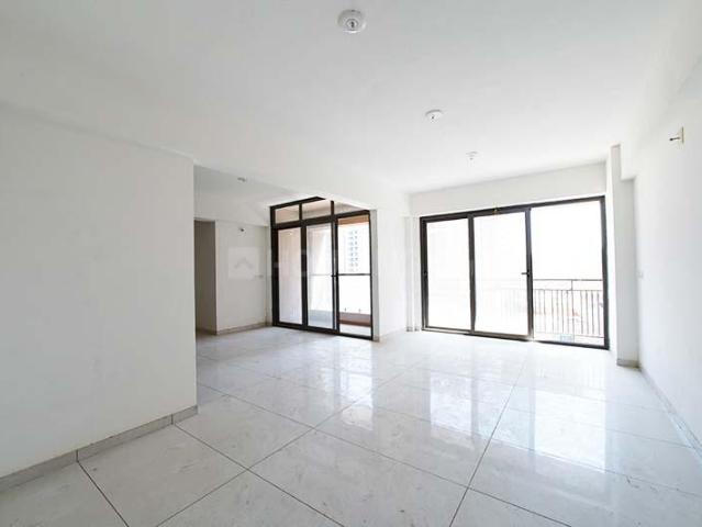 3 BHK Apartment in Vaishno Devi Circle for resale Ahmedabad. The reference number is 19748818