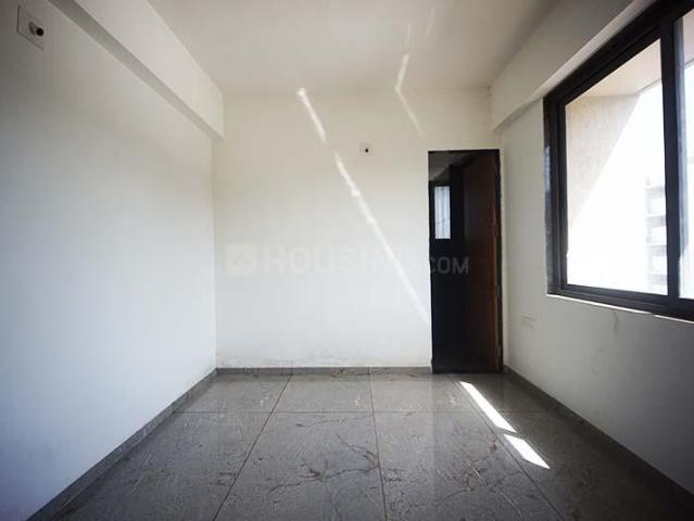 3 BHK Apartment in Vaishno Devi Circle for resale Ahmedabad. The reference number is 19787048