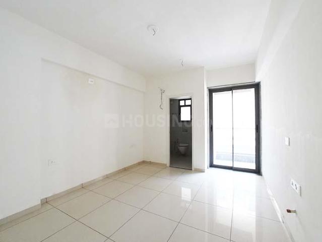 3 BHK Apartment in Vaishno Devi Circle for resale Ahmedabad. The reference number is 20347543