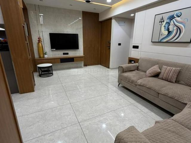 3 BHK Apartment in Vaishno Devi Circle for resale Ahmedabad. The reference number is 20673765