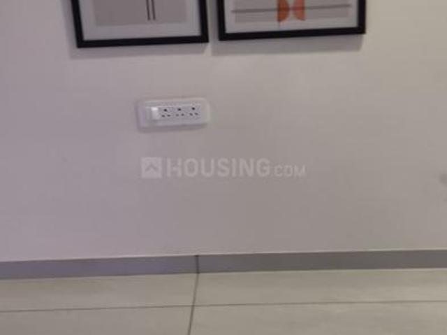 3 BHK Apartment in Vaishno Devi Circle for resale Ahmedabad. The reference number is 20608176