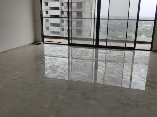 3 BHK Apartment in Vaishno Devi Circle for resale Ahmedabad. The reference number is 20997798