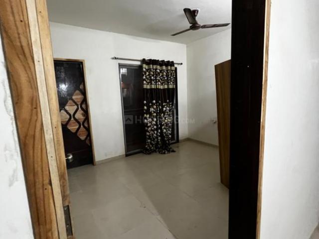 3 BHK Apartment in Vardhman Nagar for resale Rajkot. The reference number is 18280606