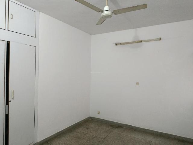 3 BHK Apartment in Vasant Kunj for rent New Delhi. The reference number is 18342353