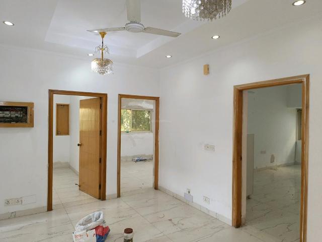 3 BHK Apartment in Vasant Kunj for rent New Delhi. The reference number is 19425136