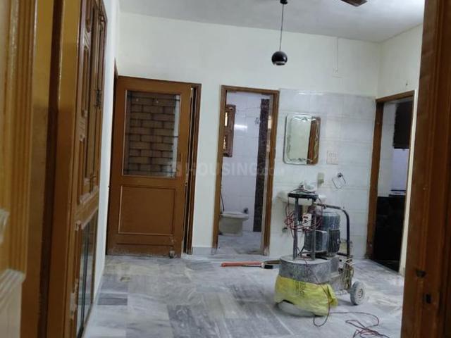 3 BHK Apartment in Vasant Kunj for rent New Delhi. The reference number is 19909850