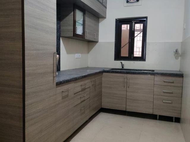 3 BHK Apartment in Vasant Kunj for rent New Delhi. The reference number is 20214270