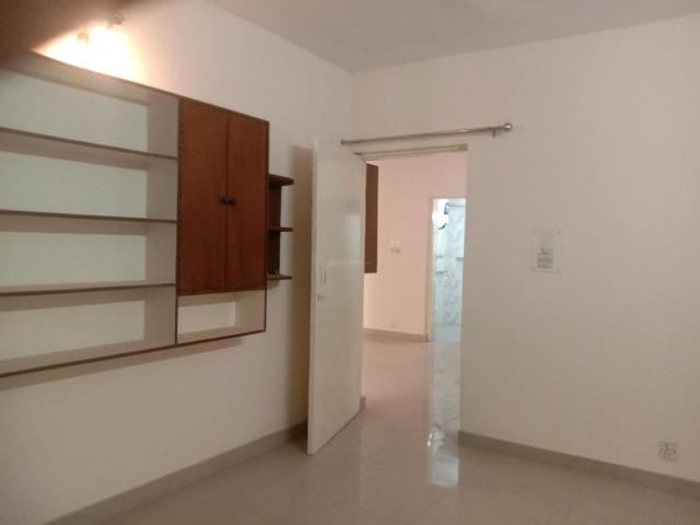 3 BHK Apartment in Vasant Kunj for rent New Delhi. The reference number is 20751236