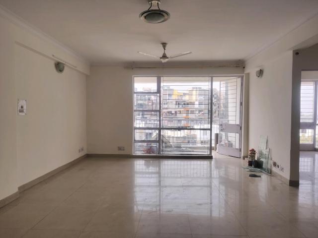 3 BHK Apartment in Vasant Kunj for resale New Delhi. The reference number is 19550011