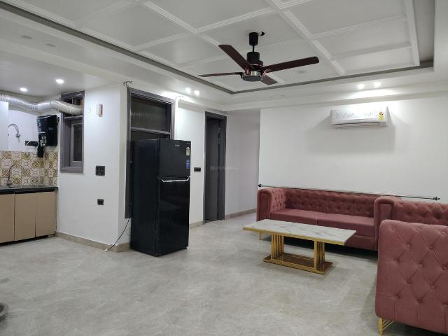 3 BHK Apartment in Vasant Kunj for resale New Delhi. The reference number is 19595692