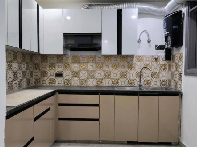 3 BHK Apartment in Vasant Kunj for resale New Delhi. The reference number is 19595703