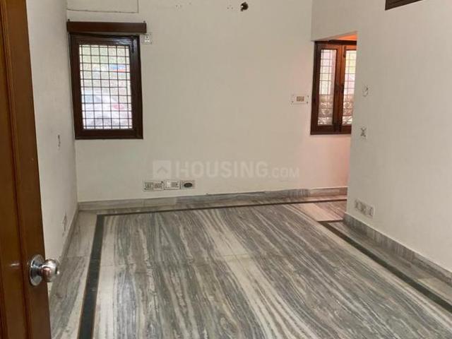 3 BHK Apartment in Vasant Kunj for resale New Delhi. The reference number is 19740234