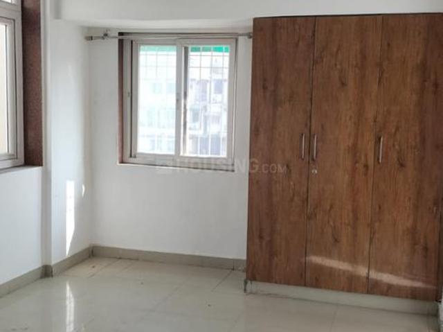 3 BHK Apartment in Vasant Kunj for resale New Delhi. The reference number is 19107073