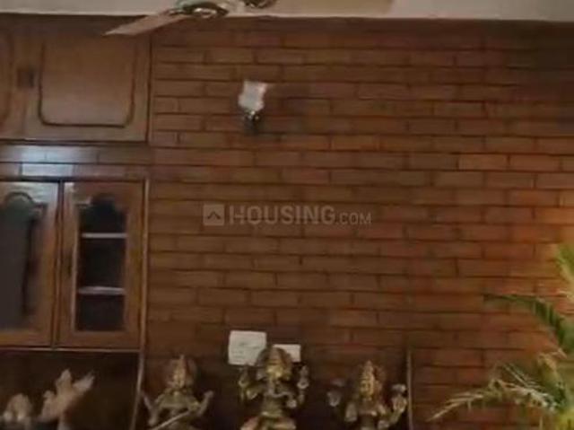 3 BHK Apartment in Vasant Kunj for resale New Delhi. The reference number is 20502219