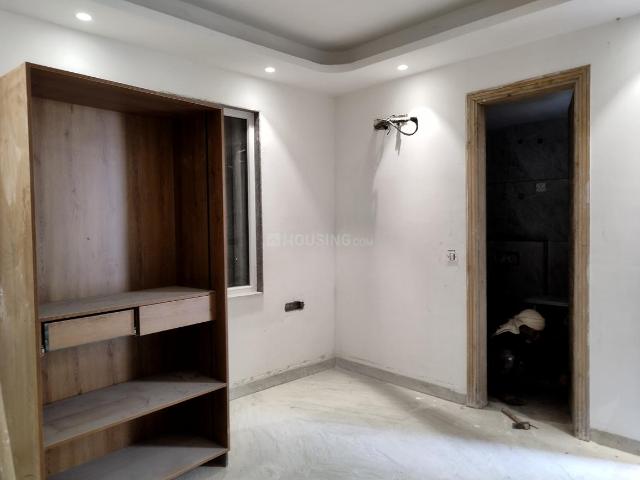 3 BHK Apartment in Vasant Kunj for resale New Delhi. The reference number is 20509599