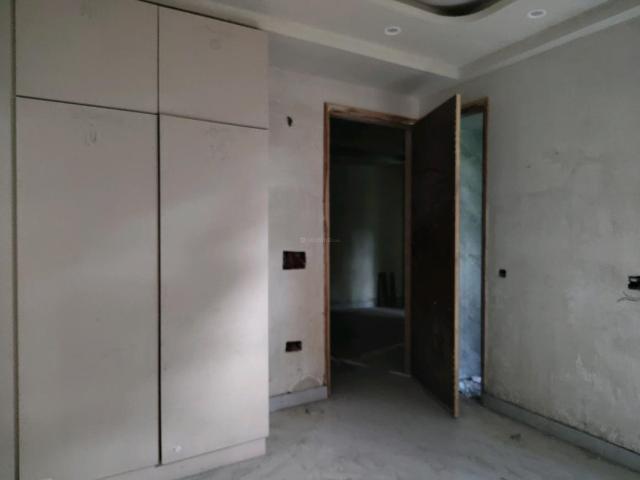 2 BHK Apartment in Rajpur Khurd Village for resale New Delhi. The reference number is 20570095