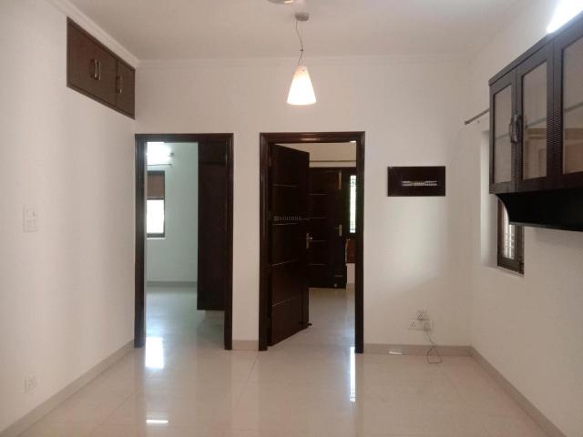 3 BHK Apartment in Vasant Kunj for resale New Delhi. The reference number is 20753880