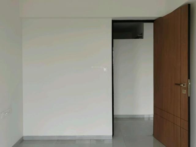 3 BHK Apartment in Vasai West for resale Vasai. The reference number is 19795747