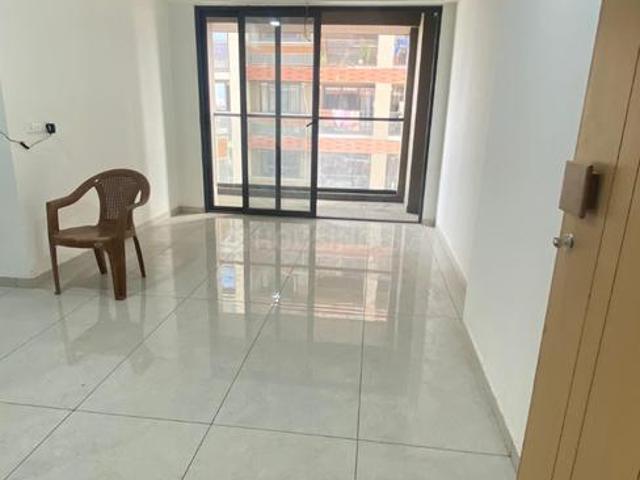 3 BHK Apartment in Vasna for rent Ahmedabad. The reference number is 20160580