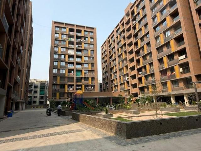 3 BHK Apartment in Vastral for resale Ahmedabad. The reference number is 19389697