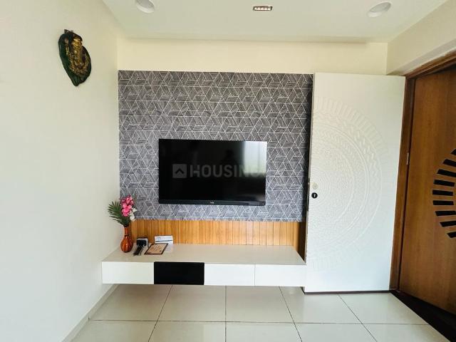 3 BHK Apartment in Vastral for resale Ahmedabad. The reference number is 19338259