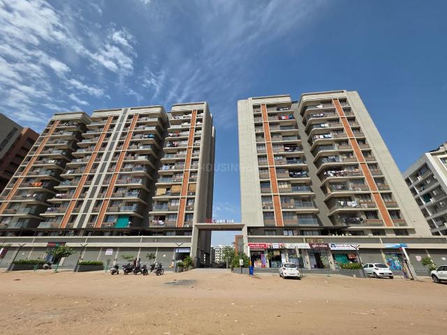 3 BHK Apartment in Vastral for resale Ahmedabad. The reference number is 19851846
