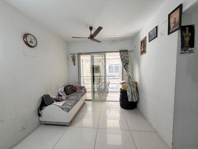 3 BHK Apartment in Vastral for resale Ahmedabad. The reference number is 20156690
