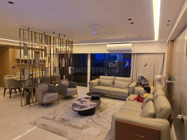 3 BHK Apartment in Vastrapur for rent Ahmedabad. The reference number is 19181202