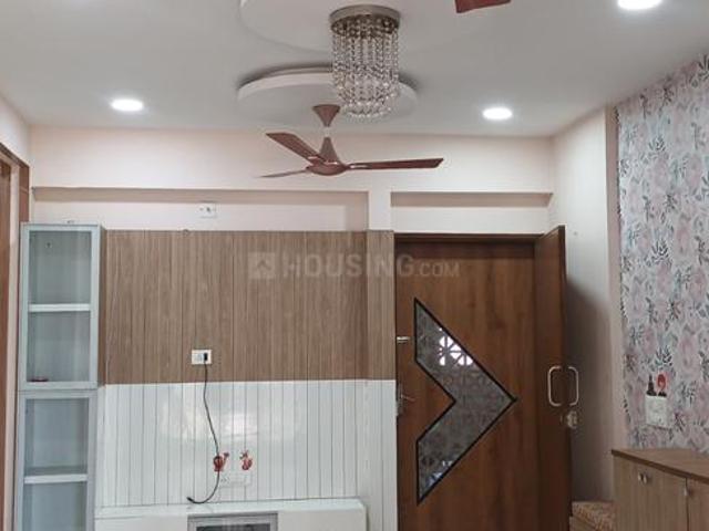 3 BHK Apartment in Vastrapur for rent Ahmedabad. The reference number is 20244419