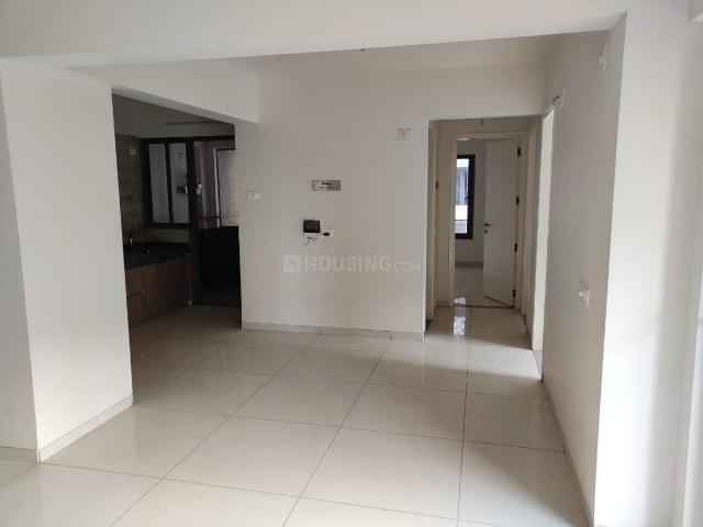 3 BHK Apartment in Vastrapur for rent Ahmedabad. The reference number is 20347485