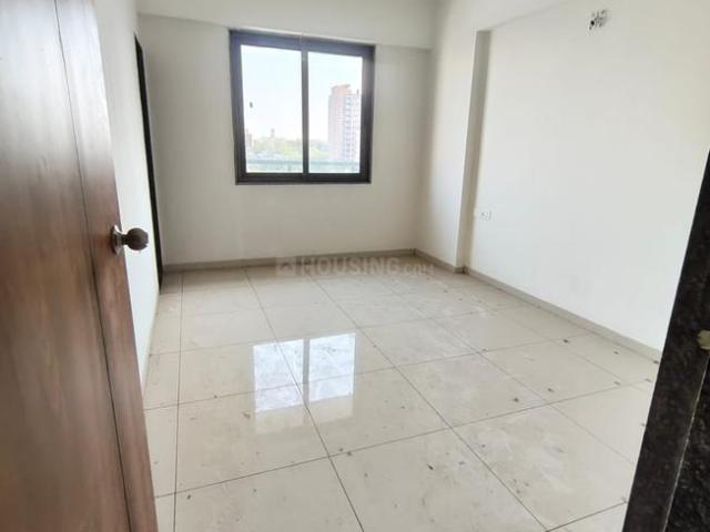 3 BHK Apartment in Vastrapur for resale Ahmedabad. The reference number is 20804342