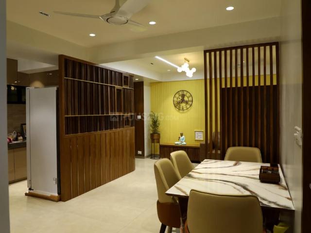 3 BHK Apartment in Vastrapur for resale Ahmedabad. The reference number is 20840541