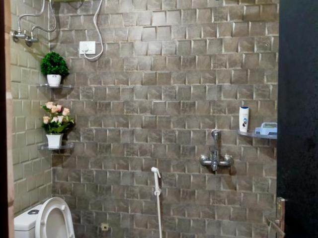 3 BHK Apartment in Vasundhara for resale Ghaziabad. The reference number is 13626659