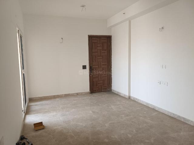 3 BHK Apartment in Vasundhara for resale Ghaziabad. The reference number is 20319118