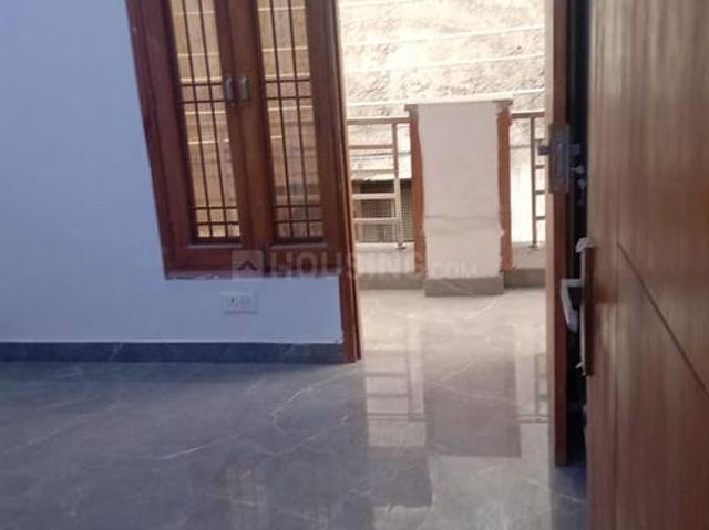 3 BHK Apartment in Vasundhara for resale Ghaziabad. The reference number is 20677613