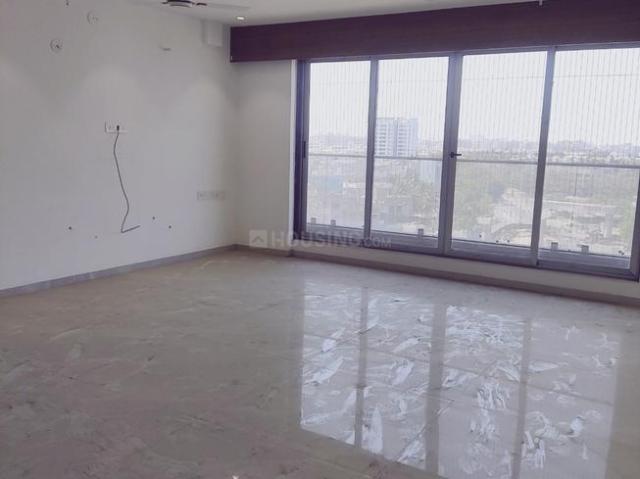 3 BHK Apartment in Vesu for rent Surat. The reference number is 19064319